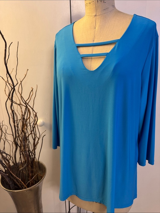 Slinky Brand Tops - Slinky Brand Turquoise Double-Strap V-Neck Long Sleeve Top
